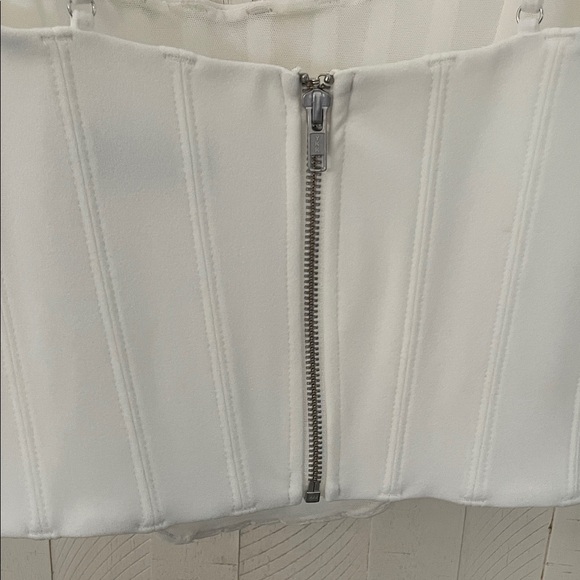 White Fox White Corset Top - Picture 4 of 5